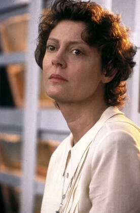 Susan Sarandon Characters: Sister Helen Prejean Film: Dead Man Walking (USA UK 1995) Director: Tim Robbins 29 December 1995 Copyright: MaryxEvansxAFxArchivexWorkingxTitle 12575015 editorial use only