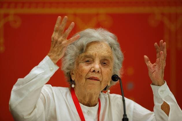 The famous Mexican writer and journalist Elena Poniatowska, 2013 Cervantes Award, speaks during a press conference, in Guadalajara, Mexico, 03 December 2019. Poniatowska said she maintains her strong support for the president of Mexico, the leftist Andres Manuel Lopez Orador, although he has had a first year of very difficult rule. I have faith in the future from an honest man and the uncovering of corruption. It was no longer possible for us to ignore so much corruption, she said during the presentation of her new book, The Polish Lover , at the International Book Fair (FIL) of Guadalajara. Poniatowska maintains her support for Lopez Obrador despite his difficult first year !ACHTUNG: NUR REDAKTIONELLE NUTZUNG! Copyright: xFranciscoxGuascox MEX631 20191203-637110030265525483