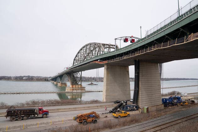 March 18, 2020, Buffalo, New York, USA: The USA and Canada have closed the border to all non-essential travel becuase of Covid-19. The 5,500 mile border has been closed by mutual agreement between the two governments. The Peace Bridge between Buffalo, NY and Fort Erie, Ontario had 5,105,882 bridge crossings in 2019. . March 18, 2020. Buffalo, NY. Buffalo USA - ZUMAb175 20200318_znp_b175_017 Copyright: xBrendanxBannonx