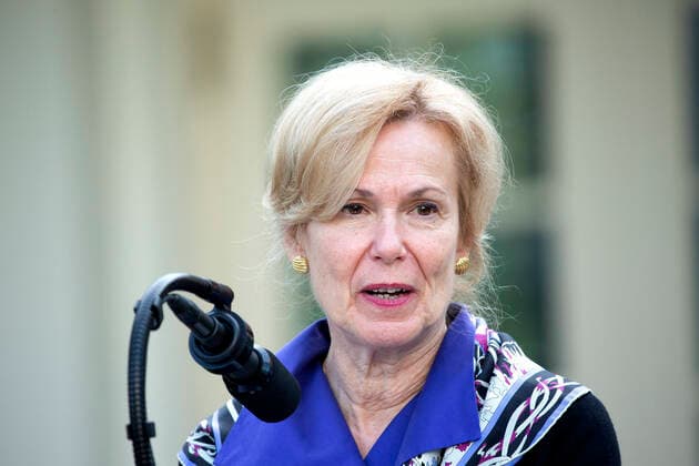 March 29, 2020, Washington, District of Columbia, USA: Deborah Birx, coronavirus response coordinator, delivers remarks on the COVID-19 pandemic in the Rose Garden of the White House in Washington D.C., U.S. on Sunday, March 29, 2020. United States President Donald J. Trump announced that restrictions related to the Coronavirus will be extended until April 30, 2020. Credit: CNP Washington USA - ZUMAs152 20200329_zaa_s152_045 Copyright: xStefanixReynoldsx