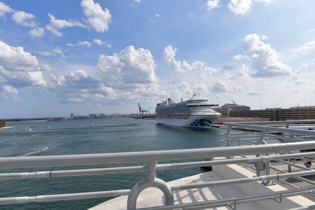 March 31, 2020, Fort Lauderdale, Florida, United States Of America: FORT LAUDERDALE, FL - MARCH 31: the Port Director for Port Everglades said he was caught completely blindsided today by Crown Princess arriving with crew needing medevac. He stated this violated federal law and that the CDC and USCG were not informed either. The Carnival rep stated that Princess contacted Broward Health directly, and another Broward Commissioner had the CEO of Broward Health on the phone contesting the veracity of that statement at Port Everglades dock. Crown Princess is a Crown-class cruise ship owned and operated by Princess Cruises. Her maiden voyage took place on June 14, 2006, departing Red Hook, Brooklyn for Grand Turk, Ocho Rios, Grand Cayman, and Port Canaveral on March 31, 2020 in Fort Lauderdale, Florida..People: Crown Princess Fort Lauderda - ZUMAn287 20200331_zaa_n287_005 Copyright: xSMGx