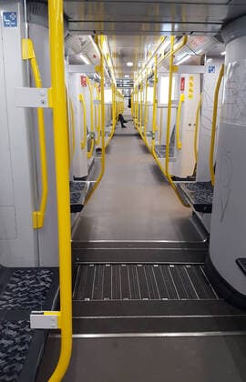 24.03.2020, Berlin, GER - Nur eine Person sitzt in Zeiten der Corona-Krise in einer U-Bahn der Linie 2. (Abteil, Alltag, Ausgangsbeschraenkung, Ausgangssperre, Bahn, Befoerderung, Berlin, Berliner Verkehrsbetriebe, BVG, Coronaepidemie, Coronapandemie, Coronavirus, Coronavirus SARS-CoV-2, Covid 19, Covid-19, deutsch, Deutschland, Europa, europaeisch, Gesellschaft, HF, Hochformat, innen, Innenaufnahme, leer, Leere, Mensch, Metro, niemand, oeffentlicher Personennahverkehr, OEPNV, Person, Personenbefoerderung, Personentransport, Shutdown, Stadtbahn, Stadtleben, Stadtverkehr, Transport, U-Bahn, U-Bahnlinie 2, U-Bahnwagen, U-Bahnwaggon, U2, Untergrund, Untergrundbahn, unterirdisch, Verkehr, Waggon, Westeuropa, Wirtschaft, Zug) 200324D601BERLIN.JPG