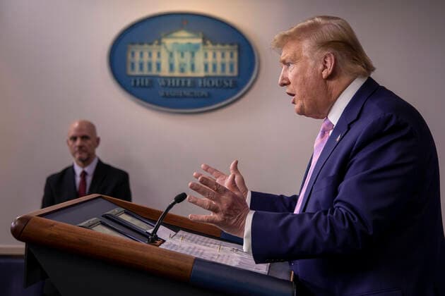 April 4, 2020, Washington, District of Columbia, USA: United States President Donald J. Trump speaks at the coronavirus briefing at the White House Washington, D.C., U.S., on Saturday, April 4, 2020. New York s death toll from coronavirus on Saturday surpassed 3,500 as confirmed cases rose to 113,704, bringing the U.S. total to more than 7,700 fatalities and 287,000 cases. .Credit: Pool via CNP Washington USA - ZUMAs152 20200404_zaa_s152_031 Copyright: xTasosxKatopodisx