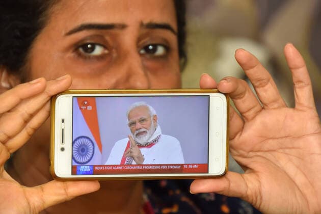 India: PM Modi extends lockdown till 3rd May 2020 Indian Prime Minister Narendra Modi addressing the nation today, the 21st day of the nationwide lockdown, at 10 am on Tuesday, 14th April, 2020 for 24 Minutes on the situation arising out of Novel Coronavirus (COVID-19) pandemic. This is his 4th address to the nation within a month related to the COVID-19 crisis. Following requests from states to extend the lockdown, PM Modi announced that the nationwide lockdown will continue till 3rd May, 2020. Kolkata West Bengal India Copyright: BiswarupxGanguly