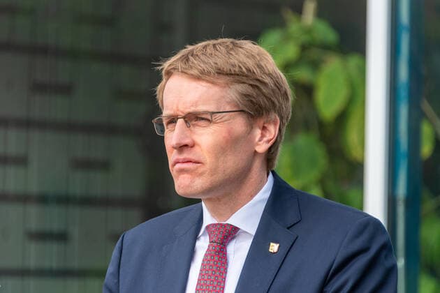Kiel, 14.04.2020, Coronakrise, Infos vor der Konferenz mit der Kanzlerin Heute äußerte sich Ministerpräsident Daniel Günther zum geplanten Zeitplan für die Beratungen der Länderregierungschefs mit der Bundeskanzlerin. Er erläuterte die weitere Vorgehensweise und kündigte an, die Ergebnisse aus den Beratungen morgen zu kommunizieren.