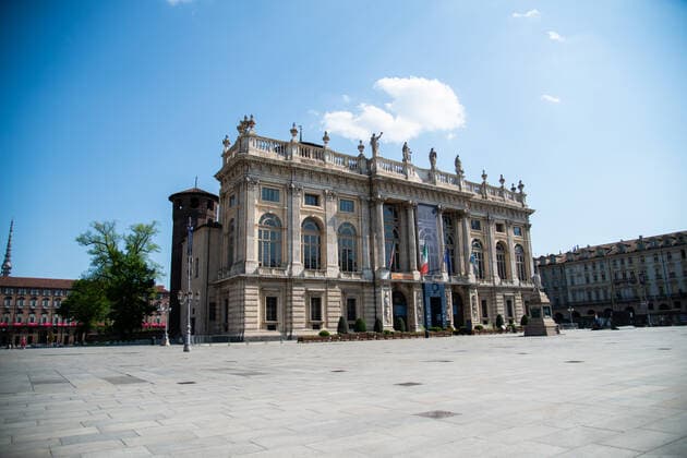 Italy: Turin lockdown 14th April 2020 A view shows Piazza Castello and a deserted Turin on April 14, 2020 in Italy, during the country s lockdown aimed at curbing the spread of the COVID-19 infection, caused by the novel coronavirus. Turin Piedmont Turin Italy Copyright: AlbertoxGandolfo