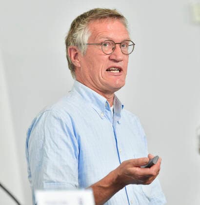 STOCKHOLM 20200811 State epidemiologist Anders Tegnell of the Public Health Agency of Sweden speaks during a news conference updating on the coronavirus Covid-19 situation, in Stockholm, Sweden, on August 11, 2020. STOCKHOLM SWEDEN x10030x Copyright: xJonasxEkstromer TTx SWEDEN HEALTH CORONA