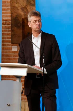 Michael Piazolo bei der Pressekonferenz zu den aktuellen Entwicklungen der Corona-Pandemie und Verschärfung der Maßnahmen zu deren Eindämmung im Freistaat Bayern im Prinz-Carl-Palais. München, 12.01.2021