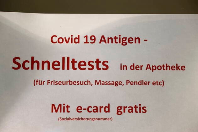 Covid-19: Lockerungen nach hartem Lockdown Frauenkirchen, 7.2.2021 Corona-Pandemie, Corona, Corona-Virus, CoV 2, Covid 19, Sars, Virus, Virusinfektion, Pandemie, CoronakriseKrise, Viruserkrankung, Coronavirus, SARS-CoV-2 Kostenloser Antigen - Test in Apotheke Schnelltest, Coronatest, Antigentest, Antikörpertest, Antigen-Test, Antikörper-Test Maskenpflicht Wien Austria