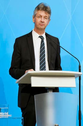 Michael Piazolo bei der Pressekonferenz zu den aktuellen Beratungen zur Corona-Pandemie im Prinz-Carl-Palais. München, 23.02.2021