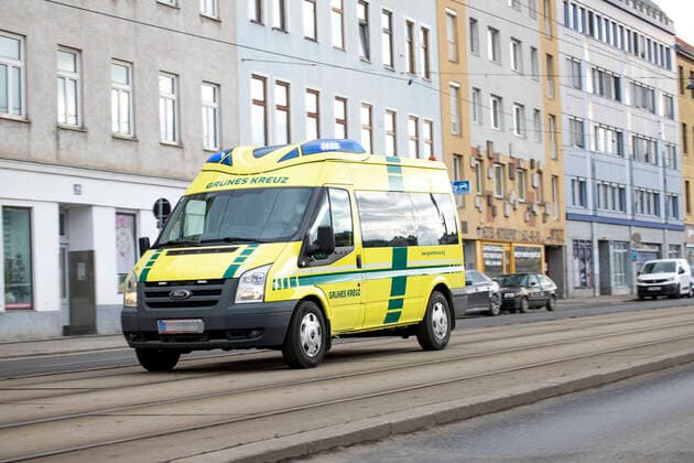 Wien: Rettungswagen im Einsatz