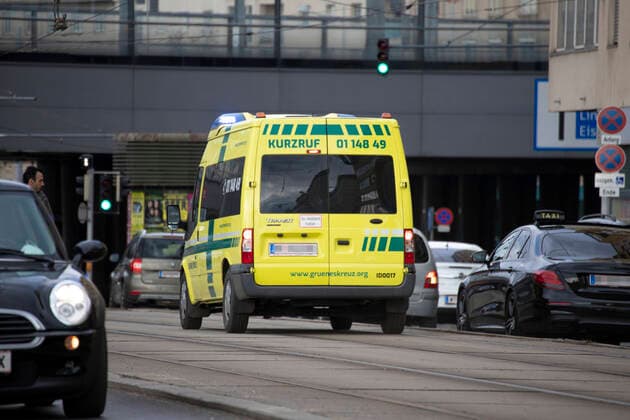 Wien: Rettungswagen im Einsatz