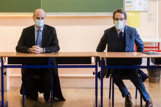 Coronavirus in Frankreich, Bildungsminister Jean Michel Blanquer besucht Grundschule in Paris Paris, France March 18, 2021 - Minister of National Education visits elementary school as part of Mathematics Week - French Education, Youth and Sports Minister Jean-Michel Blanquer, Gilles Le Gendre NEWS, POLITIQUE, EDUCATION, ECOLE ELEMENTAIRE, BLANQUER, SEMAINEDES MATHEMATIQUES, MATHS, ENSEIGNEMENT, APPRENTISSAGE, EDUCATIF, SCOLAIRE, SCOLARITE Copyright: xVincentxIsorex