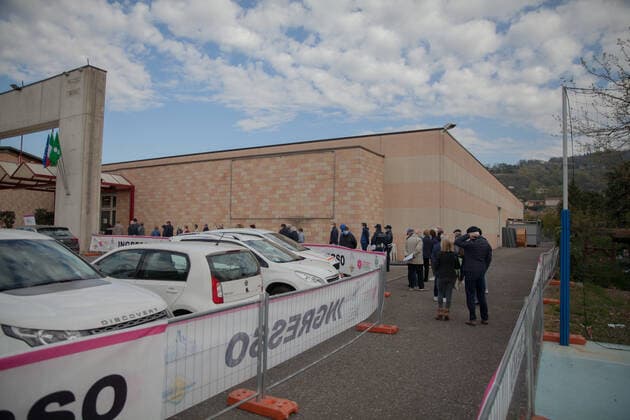 Italy: Bergamo Est Vaccination Center for Covid-19 The 22 vaccination lines managed by Asst Bergamo Est in the city fairgrounds were inaugurated this morning, Wednesday 24 February, which, with the availability of vaccines permitting, will offer a full potential of 2,300 doses per day. Bergamo Italy Copyright: CarloxVergani