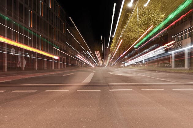 24.04.2021, Politik, Aktuelles, Ausgangssperre, Dortmund, Bundesnotbremse, Bevölkerungsschutzgesetz, Infektionsschutzgesetz, Notbremse, Lockdown, Corona. Die Hohe Straße in Dortmund während der Ausgangsperre. Dormtund NRW Deutschland xRHR-FOTO DEx