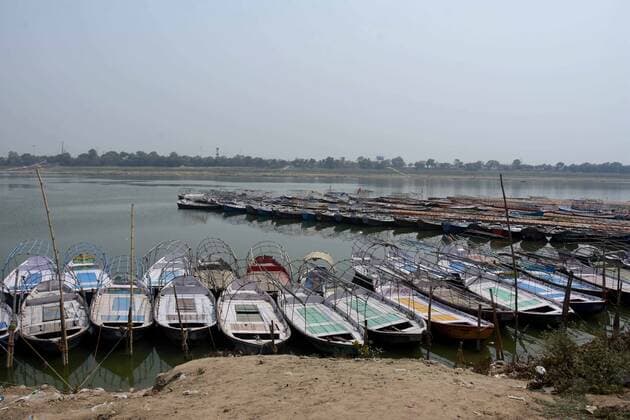 April 29, 2021, Prayagraj, Uttar Pradesh, India: Prayagraj: A deserted view of Sangam area in Prayagraj on Thursday, April 29, 2021. Prayagraj India - ZUMAv115 20210429_zap_v115_006 Copyright: xPrabhatxKumarxVermax