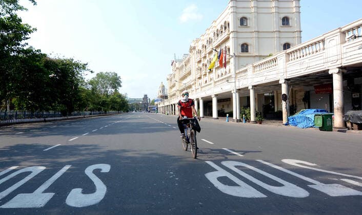 (210516) -- KOLKATA, May 16, 2021 -- A man rides on an empty road during a lockdown to curb the spread of COVID-19 in Kolkata, India, May 16, 2021. The number of confirmed COVID-19 cases in India on Sunday morning rose to 24,684,007 and the related death toll across the country stands at 270,284, India s federal health ministry said. During the past 24 hours, 311,170 new cases and 4,077 related deaths were reported from across the country. (UNI via Xinhua) INDIA-KOLKATA-COVID-19-LOCKDOWN JavedxDar