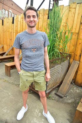 TANZEN für die Wissenschaft Tassilo Hagström, GF, Hanteras, Informatiker, Programmierer (QR Code) PK zum P TANZEN für die Wissenschaft Tassilo Hagström, GF, Hanteras, Informatiker, Programmierer QR Code PK zum Pilotprojekt, Open Air im Revier Südost, Baergarten , TANZEN für die Wissenschaft, unter bestimmten Corona Hygienekonzept. Der Neustart findetv statt am Sonntag 13.06.2012 in Berlin Pressekonferenz am 12.06.2021