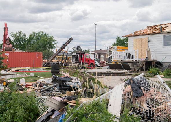 Kanada, Tornado-Schäden in Mascouche, Quebec June 22, 2021, MASCOUCHE, PQ, Canada: Hoes destroyed by a Tornado are shown in Mascouche, Que., Tuesday, June 22, 2021. MASCOUCHE Canada - ZUMAc35_ 20210622_zaf_c35_048 Copyright: xGrahamxHughesx