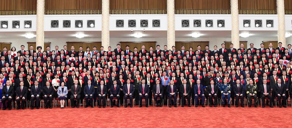 (210629) -- BEIJING, June 29, 2021 -- Chinese President Xi Jinping, also general secretary of the Communist Party of China (CPC) Central Committee and chairman of the Central Military Commission, and other leaders meet with awardees of the titles of outstanding Party members, exemplary Party workers, and advanced community-level Party organizations from across the country before the ceremony to present the July 1 Medal, the Party s highest honor, to outstanding Party members at the Great Hall of the People in Beijing, capital of China, June 29, 2021. The award ceremony of the July 1 Medal was held Tuesday morning at the Great Hall of the People in Beijing. ) CHINA-BEIJING-XI JINPING-JULY 1 MEDAL-AWARD CEREMONY (CN) ShenxHong