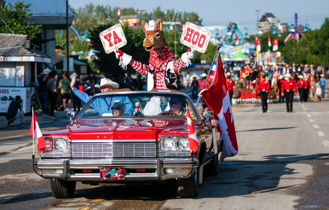 News Bilder des Tages July 9, 2021, Calgary, ab, Canada: Stampede mascot, Harry the Horse, lets out a yahoo during the Calgary Stampede parade in Calgary, Alta., Friday, July 9, 2021. Calgary Canada - ZUMAc35_ 20210709_zaf_c35_009 Copyright: xJeffxMcintoshx