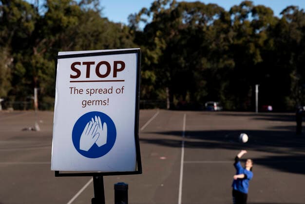 (210804) -- SYDNEY, Aug. 4, 2021 -- A health notice is seen at a volleyball court in Sydney, Australia, Aug. 4, 2021. As of Tuesday afternoon, there had been 34,833 confirmed cases of COVID-19 in Australia, and the number of locally acquired cases in the previous 24 hours was 219, according to the latest figures from the Department of Health. Recently, the country s most populous city of Sydney in the state of New South Wales (NSW), continued to battle the outbreak of COVID-19 triggered by the Delta variant. ) AUSTRALIA-SYDNEY-COVID-19-CASES BaixXuefei