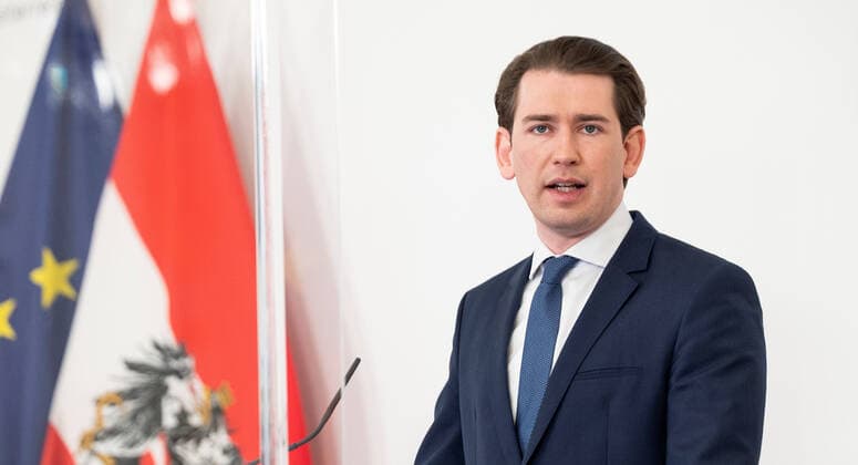 20210406 Corona measures. Talks by government with experts - opposition - state governors - Press conference afterwards VIENNA, AUSTRIA - APRIL 6: Federal Chancellor Sebastian Kurz (OEVP) after talks of government with stategovernors concernng the Corona measurements at Federal Chancellery on April 6, 2021 in Vienna, Austria. WIEN, OESTERREICH - 6. APRIL: Bundeskanzler Sebastian Kurz (OEVP) nach einem Gespraech der Regierung und den Landeshauptleuten bezueglich Corona-Massnahmen im Bundeskanzleramt am 6. April 2021 in Wien, Oesterreich. 210406_SEPA_32_023 Copyright: xMartinxJuenx SEPAxMedia
