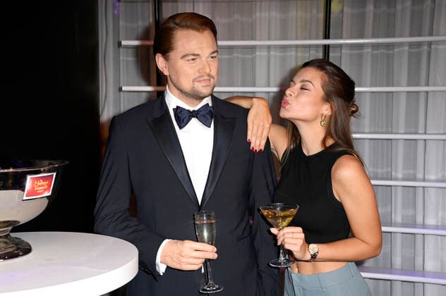 Maxime Herbord bei der Enthüllung der Wachsfigur von Leonardo DiCaprio im Madame Tussauds. Berlin, 31.08.2021