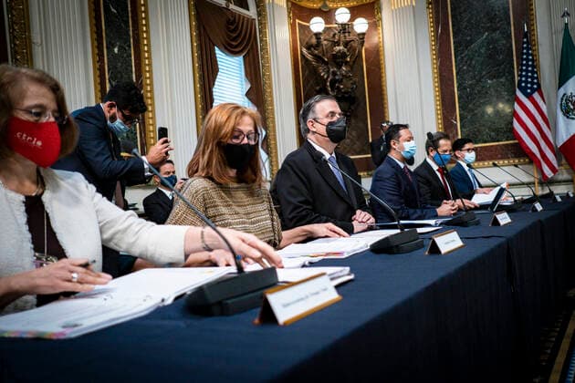 September 9, 2021, Washington, District of Columbia, USA: Mexico Foreign Secretary Marcelo Ebrard, center and the Mexico delegaton looks on as United States Vice President Kamala Harris delivers opening remarks at the U.S.-Mexico High Level Economic Dialogue (HLED) in the Indian Treaty Room of the Eisenhower Executive Office Building in Washington, DC on September 9, 2021. Secretary of State Antony Blinken, Secretary of Commerce Gina Raimondo, Homeland Security Secretary Alejandro Mayorkas, U.S. Trade Representative Katherine Tai, USAID Administrator Samantha Power, and U.S. Ambassador to Mexico Ken Salazar also participated Washington USA - ZUMAs152 20210909_zaa_s152_004 Copyright: xPetexMarovichx