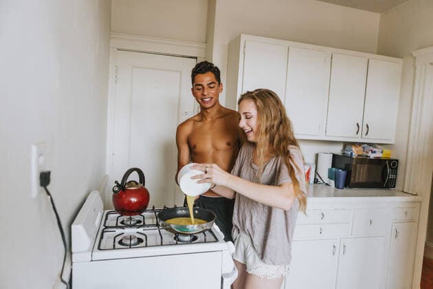 Couple in kitchen cooking breakfast, 13.09.2016, Copyright: xLenaxMirisolax, model released, food preparation,cooking,pouring,three quarter length,preparation,youth,teamwork,togetherness,friendship,happiness,love,young love,18 to 19 years,caucasian ethnicity,hispanic ethnicity,female,woman,young woman,male,man,young man,couple,heterosexual couple,young couple,two people,bare chested,indoors,kitchen,day,morning,smiling,egg cuisine,breakfast,kettle,oven,both male and female,youthful,Star Images,September 2016 Release,Pouring,Preparing Food,Cooking,Caucasian Ethnicity,Young Adult,18-19 Years,Female,Women,Young Women,Young Adult Woman,Male,Men,Young Men,Couple,Heterosexual Couple,Young Couple,Love,Morning,Preparation,Relationship,Friendship, Ref:IS09B217X