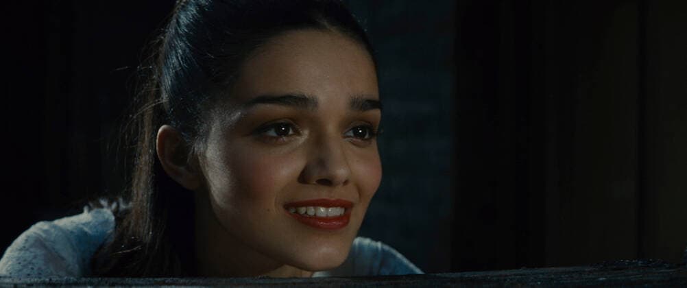 Rachel Zegler as Maria in 20th Century Studios? WEST SIDE STORY. Photo Credit: 20th Century Studios The Hollywood Archive Copyright: xx 34142-014THA The Hollywood Archive