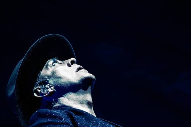 October 30, 2021, London, England, United Kingdom: Alexandra Palace, London, UK, 30th October 2021. Peter Murphy, the lead singer of the iconic Bauhaus, performs during the first live concert in London after a pandemic that interrupted the reunion tour planned for the year 2020. The band plays in its original formation: Peter Murphy (vocals), Daniel Ash (guitar), David J (bass), Kevin Haskins London United Kingdom - ZUMAm203 20211030_zip_m203_005 Copyright: xSabrinaxMerollax