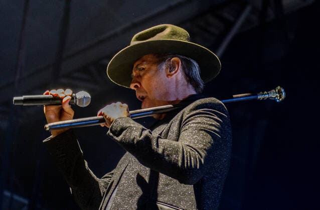 October 30, 2021, London, England, United Kingdom: Alexandra Palace, London, UK, 30th October 2021. Peter Murphy, the lead singer of the iconic Bauhaus, performs during the first live concert in London after a pandemic that interrupted the reunion tour planned for the year 2020. The band plays in its original formation: Peter Murphy (vocals), Daniel Ash (guitar), David J (bass), Kevin Haskins London United Kingdom - ZUMAm203 20211030_zip_m203_012 Copyright: xSabrinaxMerollax