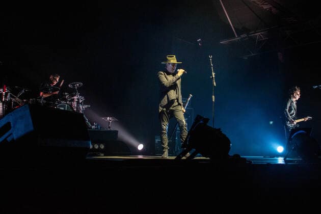 October 30, 2021, London, England, United Kingdom: Alexandra Palace, London, UK, 30th October 2021. The iconic post-punk fathers of Goth Rock, Bauhaus, perform in London for the first time after a pandemic that interrupted the reunion tour planned for the year 2020. The band plays in its original formation: Peter Murphy (vocals), Daniel Ash (guitar), David J (bass), Kevin Haskins London United Kingdom - ZUMAm203 20211030_zip_m203_017 Copyright: xSabrinaxMerollax