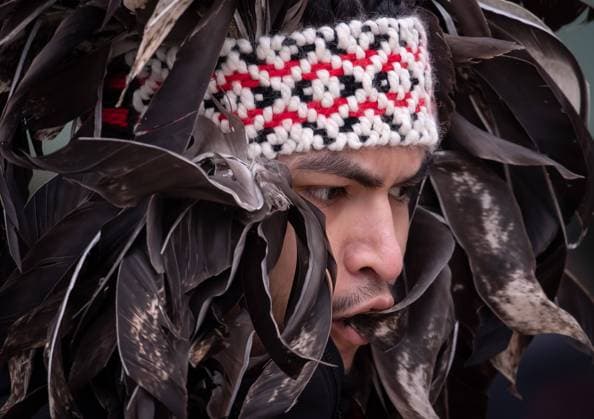 November 8, 2021, North Vancouver, BC, Canada: Gordon George, of the Tsleil-Waututh Nation, sings and drums during a ceremony held by the first nation to mark Indigenous Veterans Day, in North Vancouver, B.C., Monday, Nov. 8, 2021. Veterans Affairs Canada estimates that more than 12,000 First Nations, Inuit and Metis served during the First and Second World Wars and the Korean War. North Vancouver Canada - ZUMAc35_ 20211108_zaf_c35_114 Copyright: xDarrylxDyckx