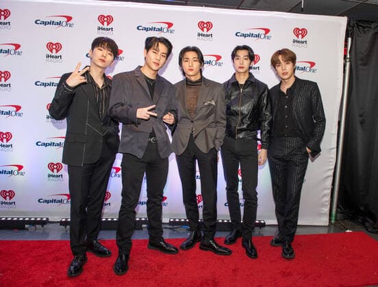 December 14, 2021, Washington DC, District of Columbia, USA: WASHINGTON, DC - DECEMBER 14: (L-R) Kihyun, Jooheon, I.M, Hyungwon, and Minhyuk of Monsta X attend iHeartRadio Hot 99.5 s Jingle Ball 2021 Presented by Capital One at Capital One Arena on December 14, 2021 in Washington, DC. Washington DC USA - ZUMAs181 20211214_zea_s181_002 Copyright: xImagespacex