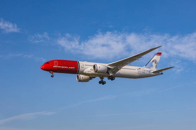 USA, United States of America, California, Los Angeles, 17.02.2020: Los Angeles International Airport (LAX KLAX). Registrierung: G-CKWE Norwegian Air UK Boeing 787-9 Dreamliner