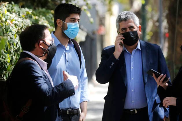 Santiago, February 28, 2022 Representatives of the Radical Party are photographed upon their arrival at the command of President-elect Jonnathan Oyarzun Aton Chile, Santiago Chile Aton 586172 Copyright: JONNATHANxOYARZUN ATONxCHILE