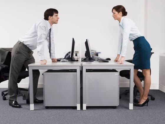 Arbeitswelten, Gleichberechtigung Frau und Mann, Model Released und Symbol Rival Business Colleagues In Office, model released, , property released, , 9906116.jpg, Full Length, Standing, 20s, Adult, Man, Competition, Business, Office, Indoors, Woman, People, Side View, Two, Men, Women, Well Dressed, Challenge, Businessman, Businesswoman, Desk, Desire, Worker, Ambition, Colleague, Profile, Conflict, Rivalry, Businessmen, Confrontation, Career, Businessperson, Politics, Rival, Equality, Equal Rights, Businesspeople, Working, Young, Computer, Connection, Professional, Technology, Monitor, Horizontal, Workplace, Executive, Corporate, Profession, Caucasian,