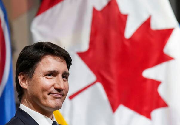 April 29, 2022, MARKHAM, ON, CANADA: Canadian Prime Minister Justin Trudeau meets with the Mayor of Markham, Frank Scarpitti, not shown in Markham, Ont., on Friday, April 29, 2022. MARKHAM CANADA - ZUMAc35_ 20220429_zaf_c35_060 Copyright: xNathanxDenettex
