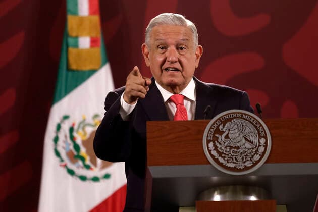 Mexiko, Andres Manuel Lopez Obrador Pressekonferenz in Mexiko-Stadt July 11, 2022, Mexico City, Mexico City, Mexico: July 11, 2022, Mexico City, Mexico: The president of Mexico, Andres Manuel Lopez Obrador gesticulates while talk during the news conference at the National Palace. on July 11, 2022 In Mexico City, Mexico. Mexico City Mexico - ZUMAe321 20220711_zia_e321_037 Copyright: xLuisxBarronx xEyepixxGroupx