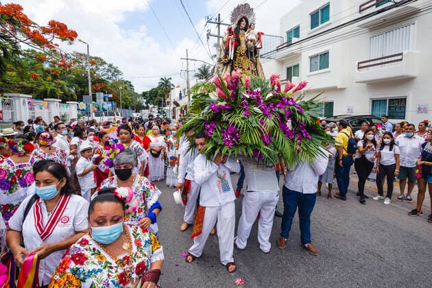 July 16, 2022, PLaya Del Carmen, Mexico City, Mexico: July 16, 2022, Playa del Carmen, Mexico: People take part during a procession as part of the celebrations of the Virgin of Carmen, patron saint of the city of Playa del Carmen, in the state of Quintana Roo, Like every year, residents of the region carry out this celebration on the occasion of the day of the Virgen of the Carmen. on July 16, 2022 in Playa del Carmen; Mexico. PLaya Del Carmen Mexico - ZUMAe321 20220716_zia_e321_005 Copyright: xNataliaxPescadorx xEyepixxGroupx