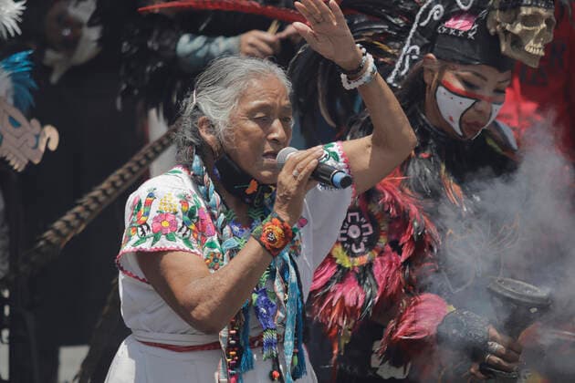 August 23, 2022, Mexico City, Mexico City, Mexico: August 23, 2022, Mexico City; Mexico: Pre-Hispanic dancers disguised as Aztec warrior take part during a ritual the Main Temple ruins to make people aware of the importance of the rehabilitation of Lake Tlahuac-Xico, which consists of the sanitation and purification of water, environmental restoration through the establishment of irrigation systems. on August 23, 2022 in Mexico City, Mexico. Mexico City Mexico - ZUMAe321 20220823_zia_e321_002 Copyright: xGerardoxVieyra xEyepixxGroupx
