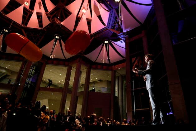 October 5, 2022, Ottawa, ON, CAN: Prime Minister Justin Trudeau speaks after the premiere of Steadfast, a film about the life of Jean Augustine, who became the first Black female Member of Parliament in 1993 and the first Black woman in Cabinet in 2002, at the National Gallery of Canada in Ottawa, on Wednesday, Oct. 5, 2022. Ottawa CAN - ZUMAc35_ 20221005_zaf_c35_055 Copyright: xJustinxTangx