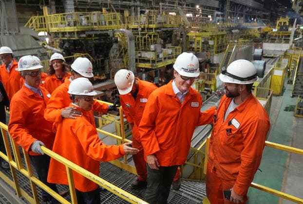 October 13, 2022, HAMILTON, ON, CANADA: Canadian Prime Minister Justin Trudeau, second right, tours the ArcelorMittal Dofasco steel hot mill as the facility recently upgraded its manufacturing operations in Hamilton, Ont., Thursday, Oct. 13, 2022. HAMILTON CANADA - ZUMAc35_ 20221013_zaf_c35_045 Copyright: xNathanxDenettex