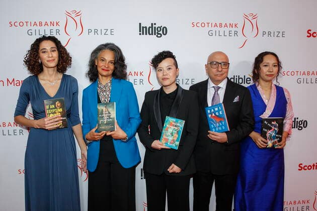 Entertainment Bilder des Tages November 7, 2022, TORONTO, ON, CANADA: 2022 Giller Prize finalists from left, Noor Naga, Suzette Mayr, Kim Fu, Rawi Hage, and Tsering Yangzom Lama, attend the 2022 Scotiabank Giller Prize in Toronto, Monday, Nov. 7, 2022. TORONTO CANADA - ZUMAc35_ 20221107_zaf_c35_128 Copyright: xColexBurstonx