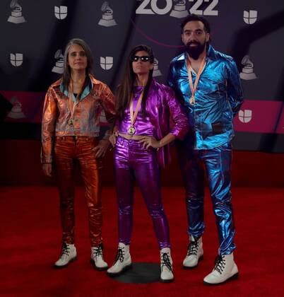 Erucasativa at arrivals for 23rd Annual Latin GRAMMY Awards 2022 - Part 2, Michelob ULTRA Arena, Mandalay Bay Resort Casino, Las Vegas, NV November 17, 2022. Photo By: MORA Everett Collection at arrivals for 23rd Annual Latin GRAMMY Awards 2022 - Part 2, Michelob ULTRA Arena, Mandalay Bay Resort Casino, Las Vegas, NV November 17, 2022. Photo By: MORA Everett Collection PUBLICATIONXNOTxINxCANxCHNxFRAxITAxJPNxNORxPOLxRUSxESPxUKxUSA
