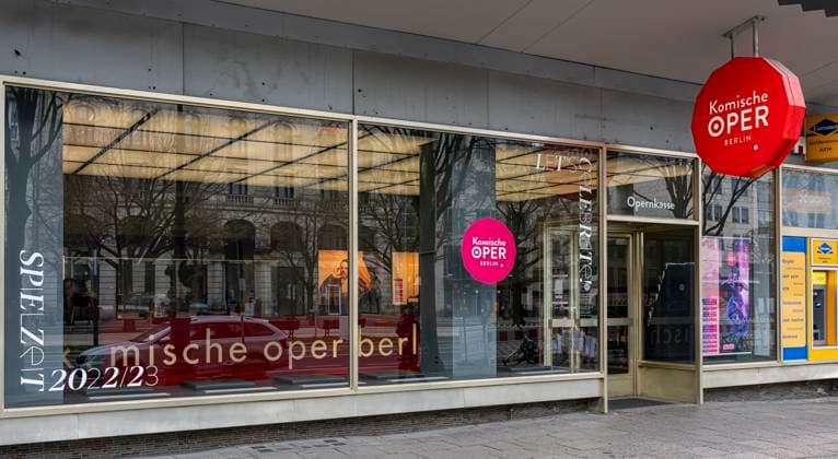 Komische Oper Unter den Linden, Berlin, Deutschland