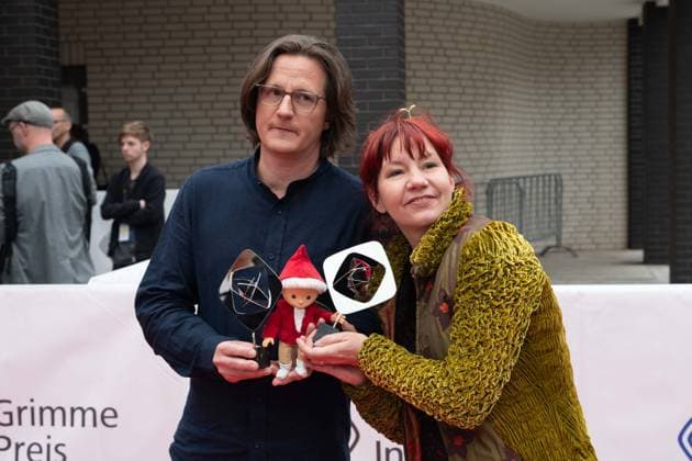 Grimmepreis fuer UNSER SANDMAENNCHEN, Stefan SCHOMERUS, Regie, und Tine KLUTH, Animation, Roter Teppich, Red Carpet Show, Ankunft, arrival, 59. Verleihung des Adolf-Grimme-Preises Adolf-Grimme-Preis Grimmepreis in Marl, 21.04.2023. o¥Â