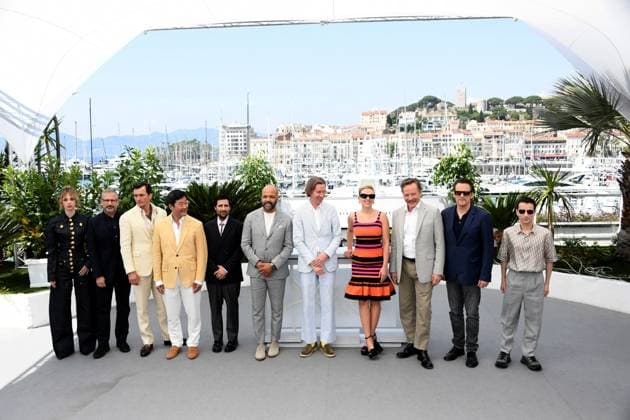 Entertainment Bilder des Tages 76th Cannes Film Festival 2023, Photocall film Asteroid city. Pictured: Maya Hawke, Steve Carell, Rupert Friend, Stephen Park, Jason Schwartzman, Jeffrey Wright, Wes Anderson, Scarlett Johansson, Bryan Cranston, Matt Dillon and Jake Ryan Copyright: xAlbertoxTerenghi PoolxPhotoxEvenx xPoolxPhotoxEventsx01x IPA_IPA38182647